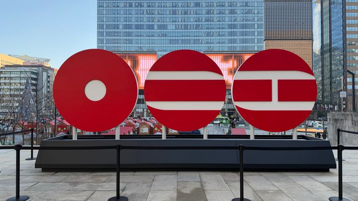 写真提供＝BIGHIT MUSIC