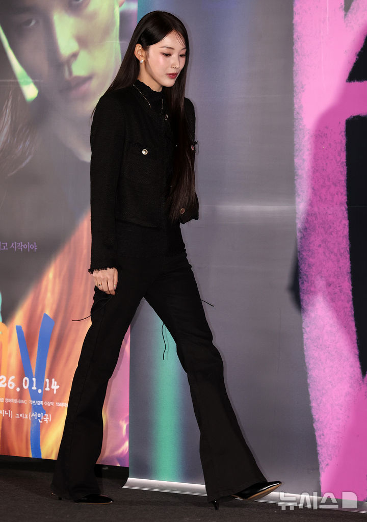 【フォト】NMIXX脱退後スクリーン・デビューした女優ジニ