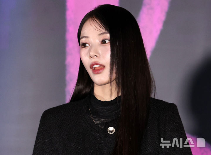 【フォト】NMIXX脱退後スクリーン・デビューした女優ジニ