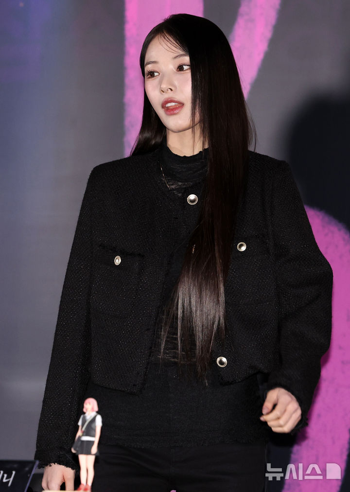 【フォト】NMIXX脱退後スクリーン・デビューした女優ジニ