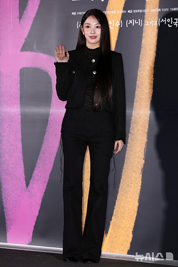 【フォト】NMIXX脱退後スクリーン・デビューした女優ジニ