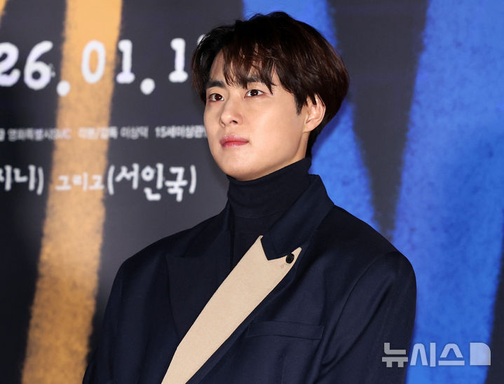 【フォト】「いじめ問題」経てスクリーン復帰のチョ・ビョンギュ