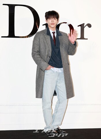【フォト】ナム・ジュヒョク ダンディーなファッション&スイートな笑顔