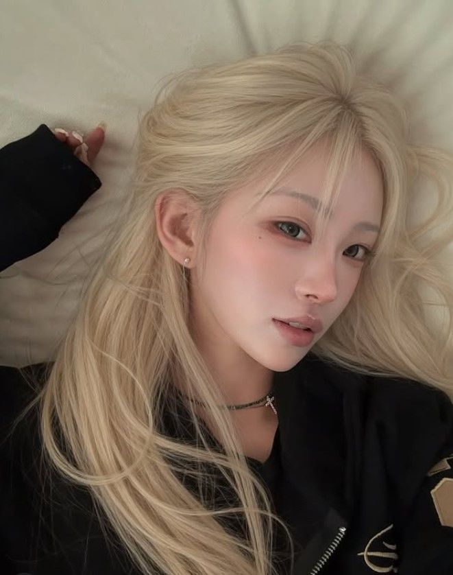 チェ・ジュニ、バービー人形みたいなビジュアル…母チェ・ジンシルさんに似た雰囲気