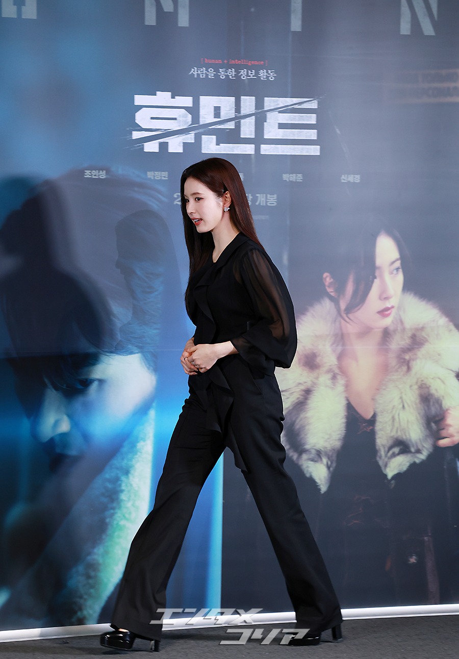 【フォト】シン・セギョン、本当に35歳？　童顔ビジュアル＆高級感ある美しさ