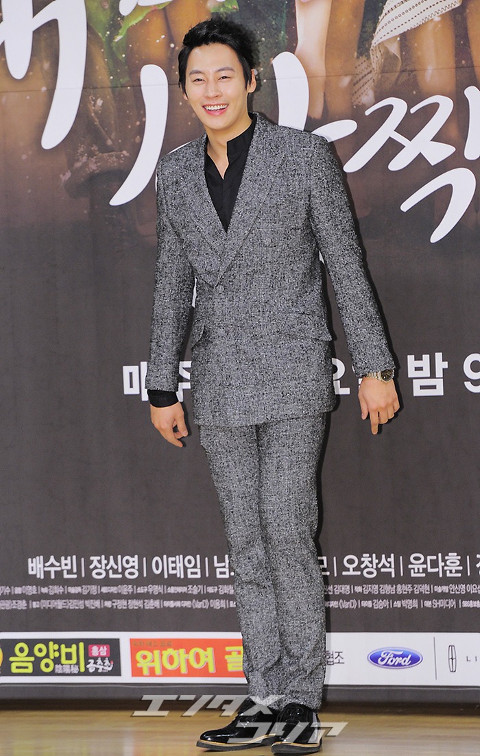 【フォト】明るい笑顔のチョン・ウヌ…ドラマ『私の心キラキラ』に出席