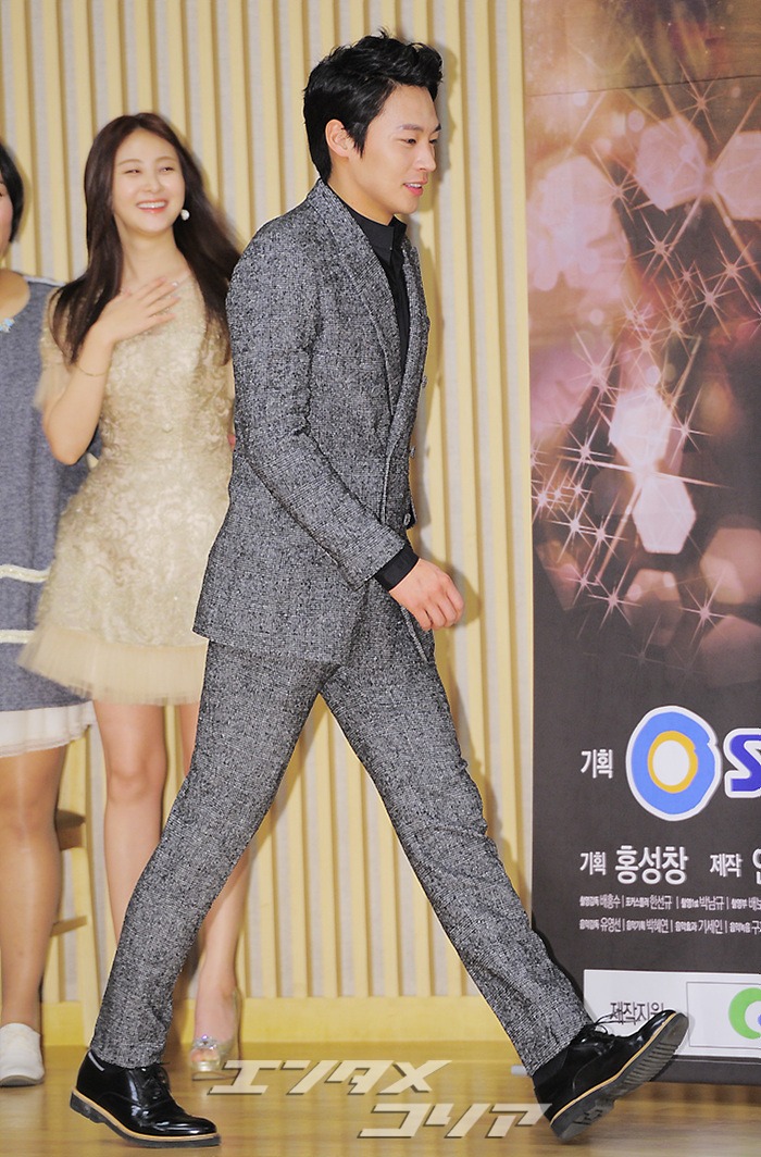 【フォト】明るい笑顔のチョン・ウヌ…ドラマ『私の心キラキラ』に出席