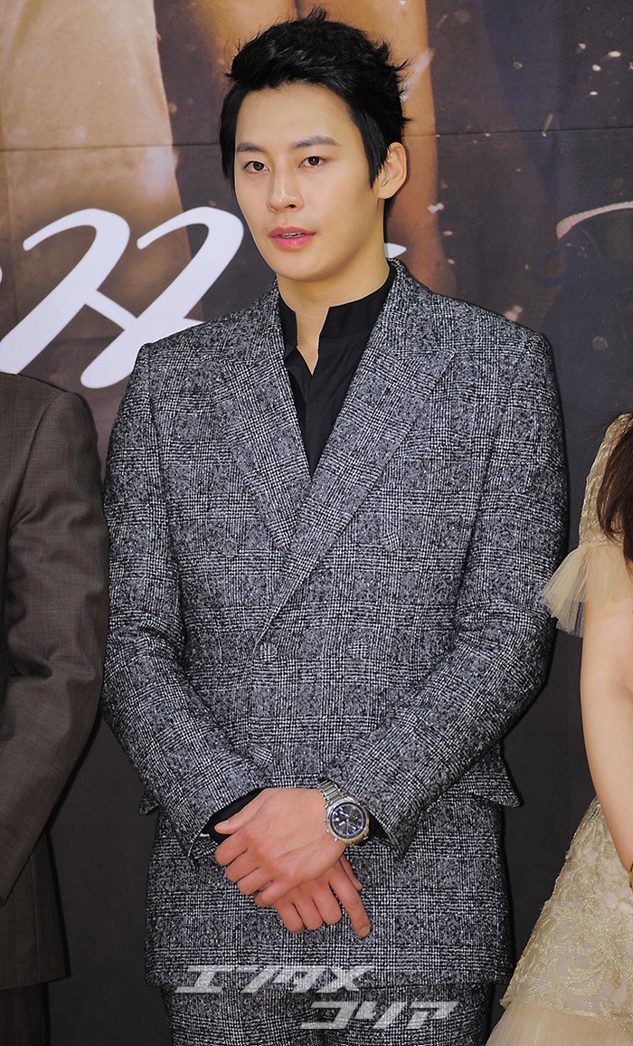 【フォト】明るい笑顔のチョン・ウヌ…ドラマ『私の心キラキラ』に出席