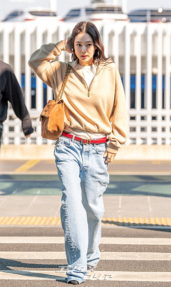 【フォト】BLACKPINKジェニー、まさに「デニムの女神」