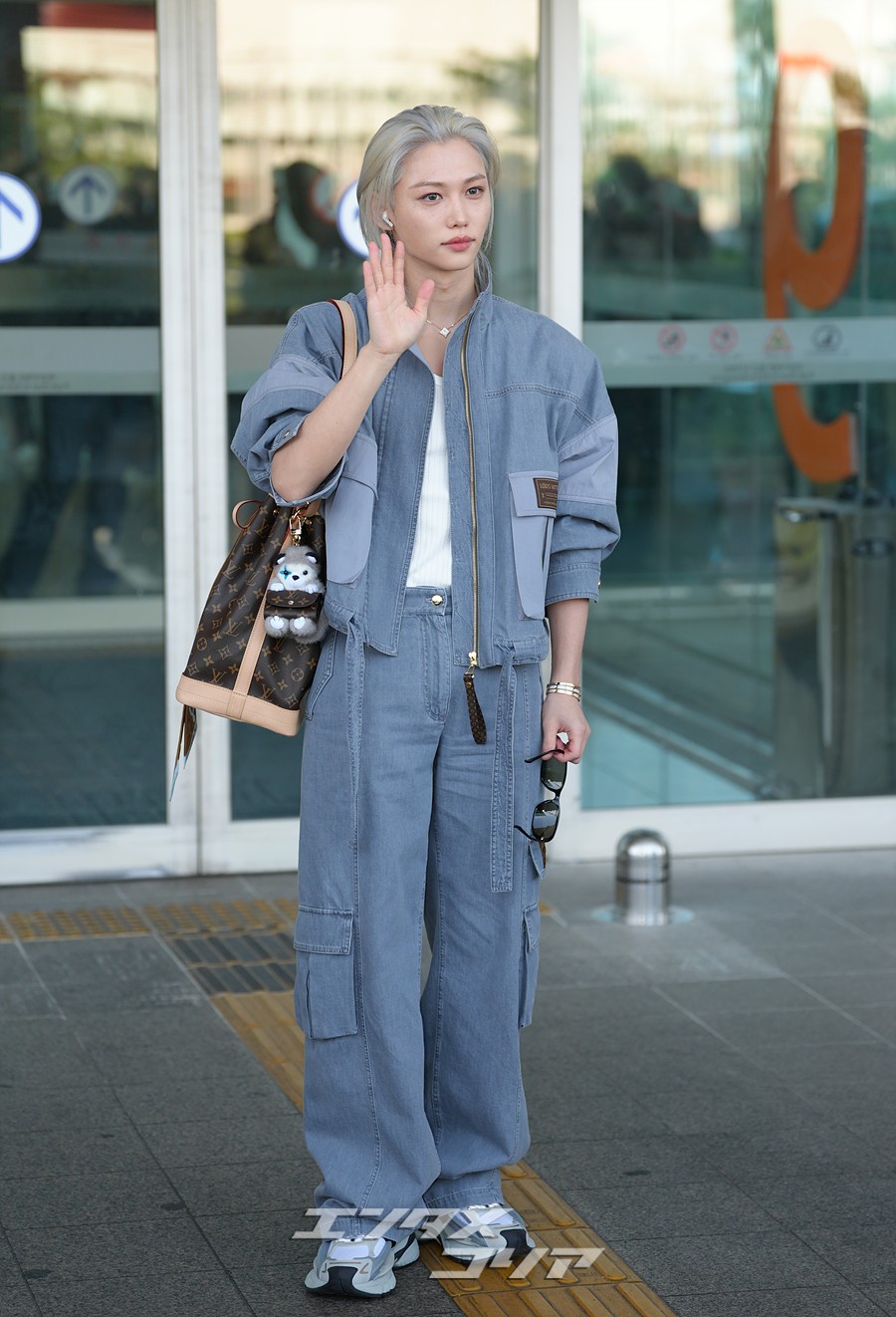 【フォト】Stray Kidsフィリックス「麗しビジュアル」でパリへ出発