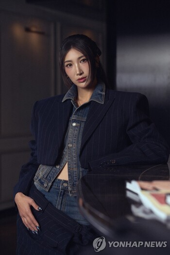 「ケデハン」OST歌ったEJAE 米で最多ストリーミングK-POP歌手に