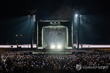 韓国文化体育相「無事に終わったBTS公演、国民とファンのおかげ」