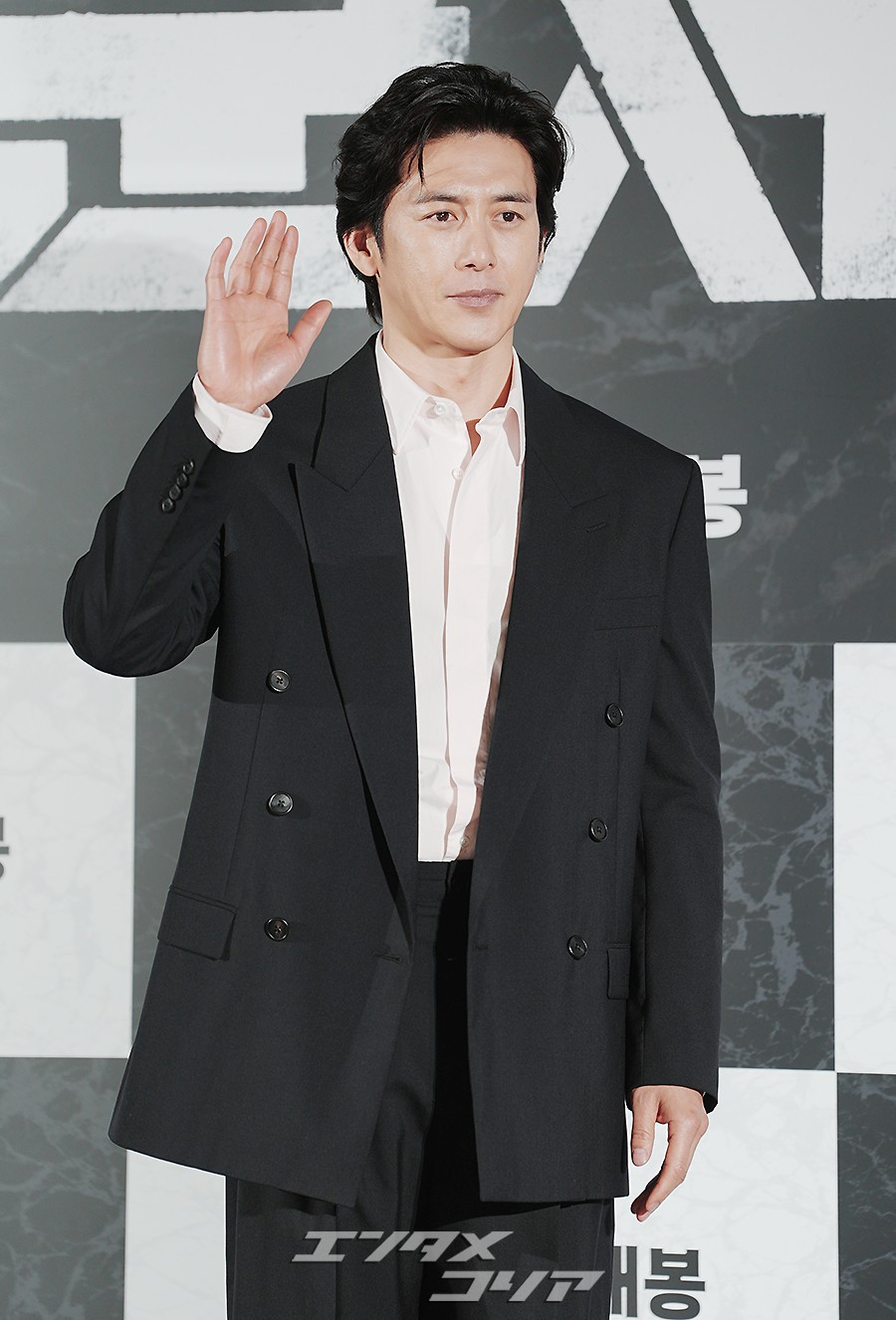 【フォト】コ・ス、47歳とは思えないビジュアル