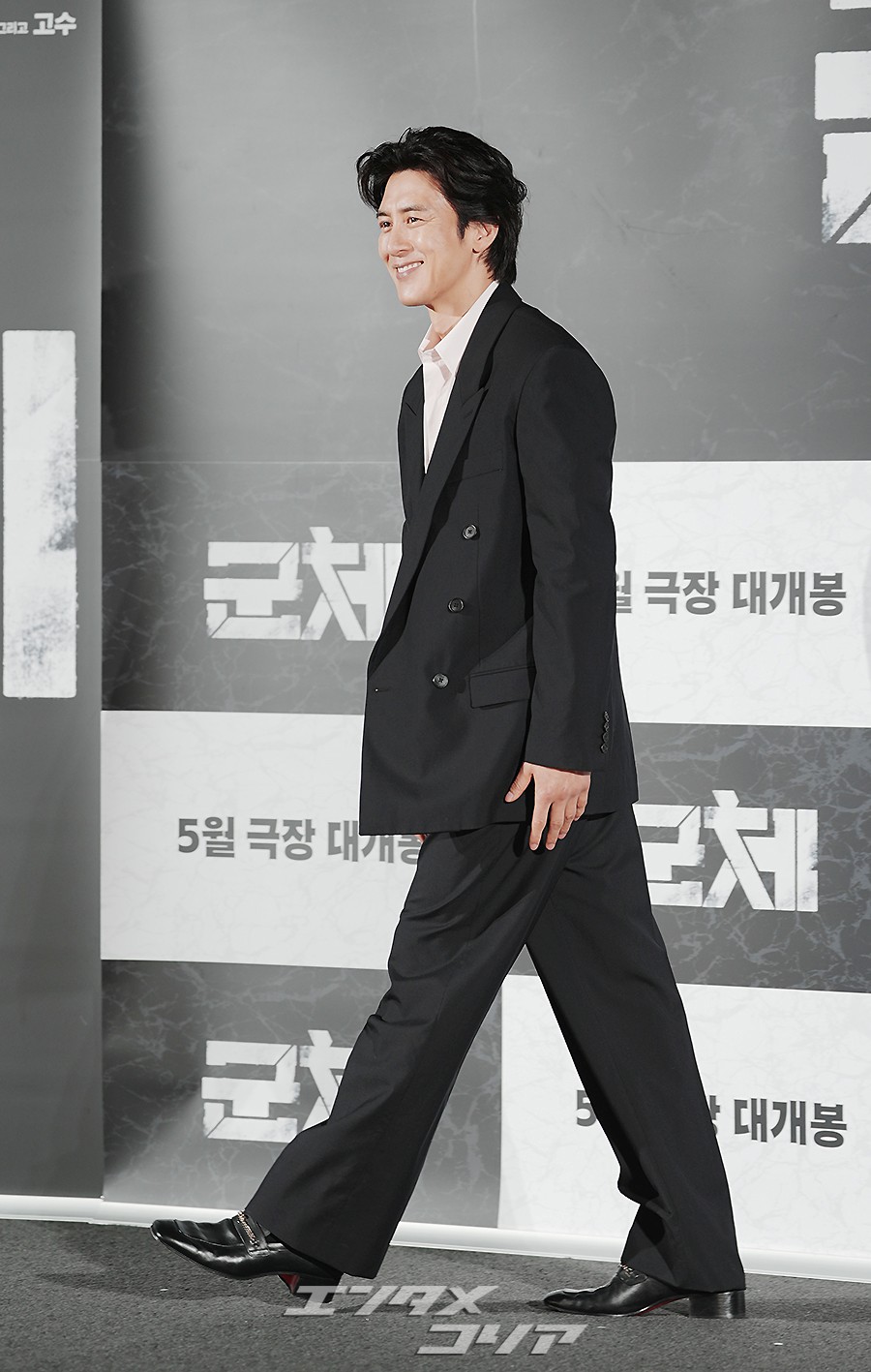 【フォト】コ・ス、47歳とは思えないビジュアル