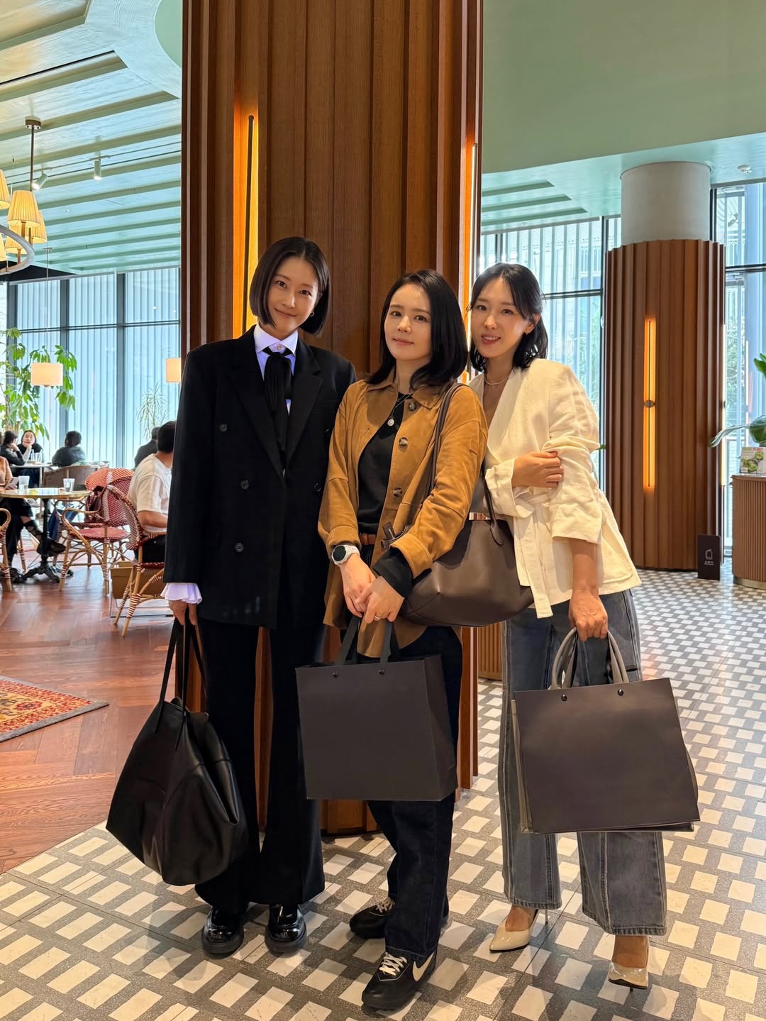 イ・ヒョニ　ハン・ガイン＆イ・ジヘとプライベート・トーク…「自称・他称　美人女優の会」