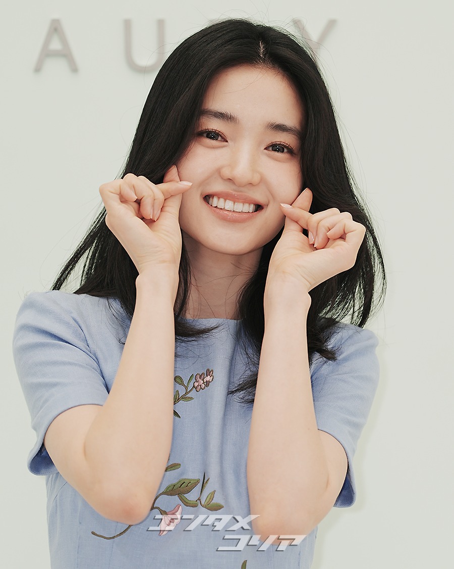 【フォト】キム・テリ、ラブリーなほほ笑みで視線強奪