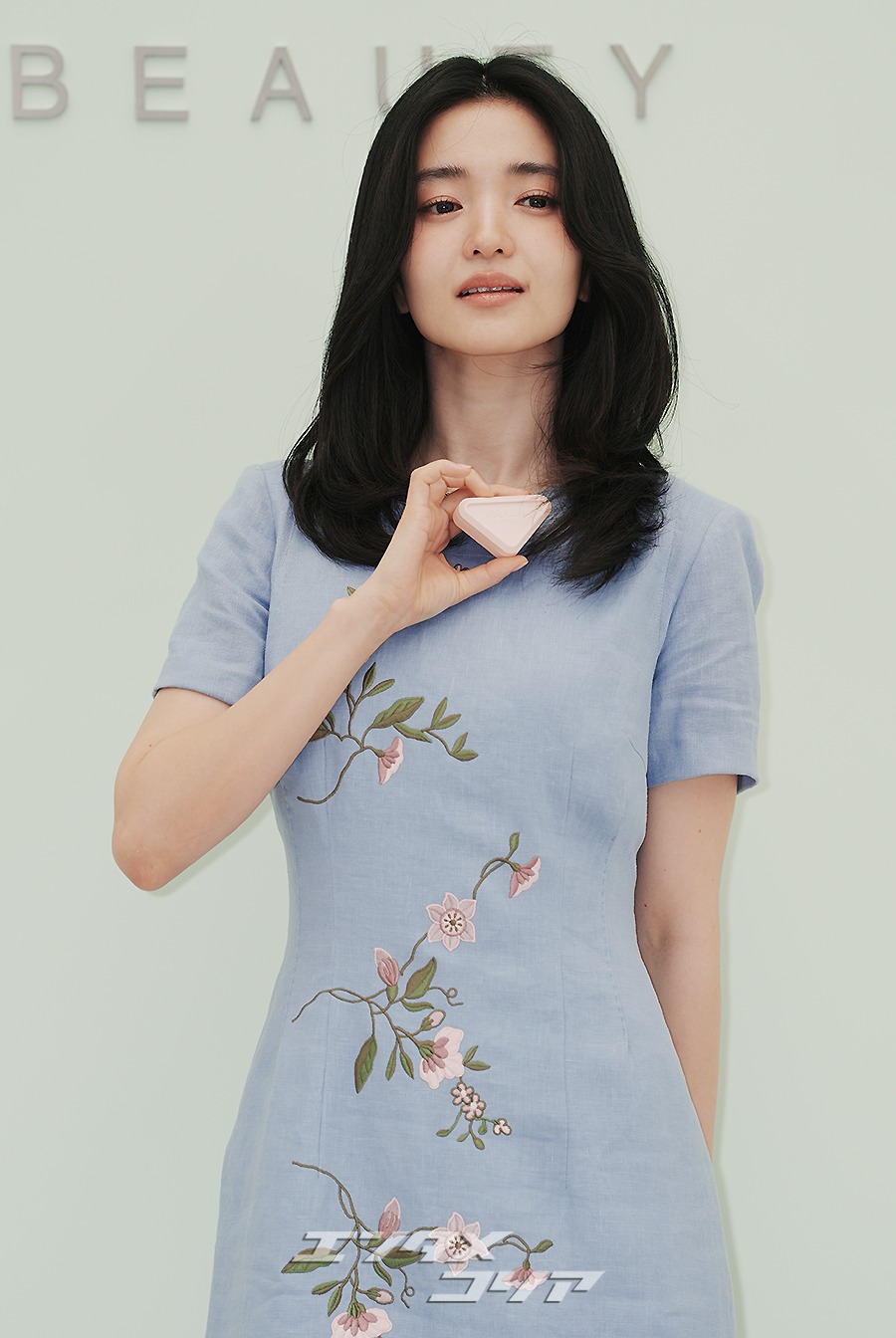 【フォト】キム・テリ、ラブリーなほほ笑みで視線強奪