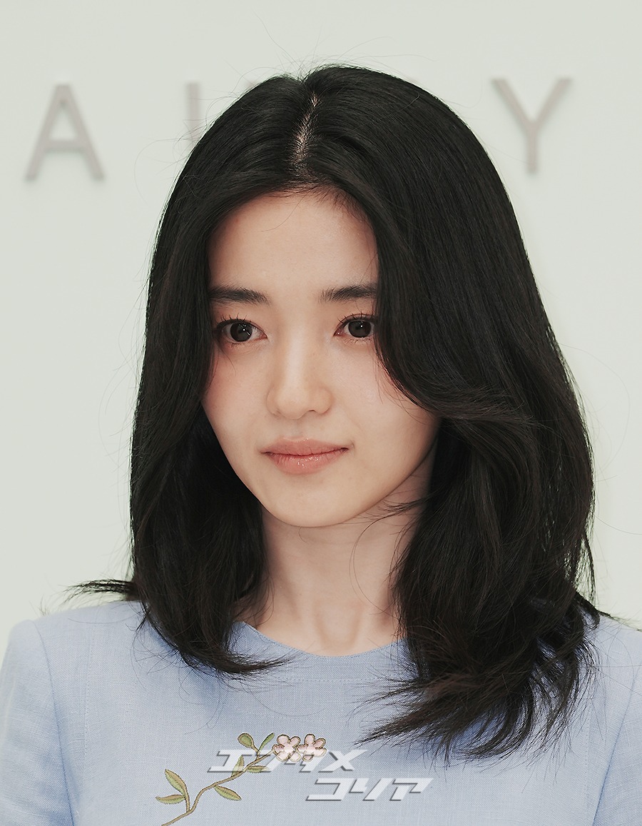 【フォト】キム・テリ、ラブリーなほほ笑みで視線強奪