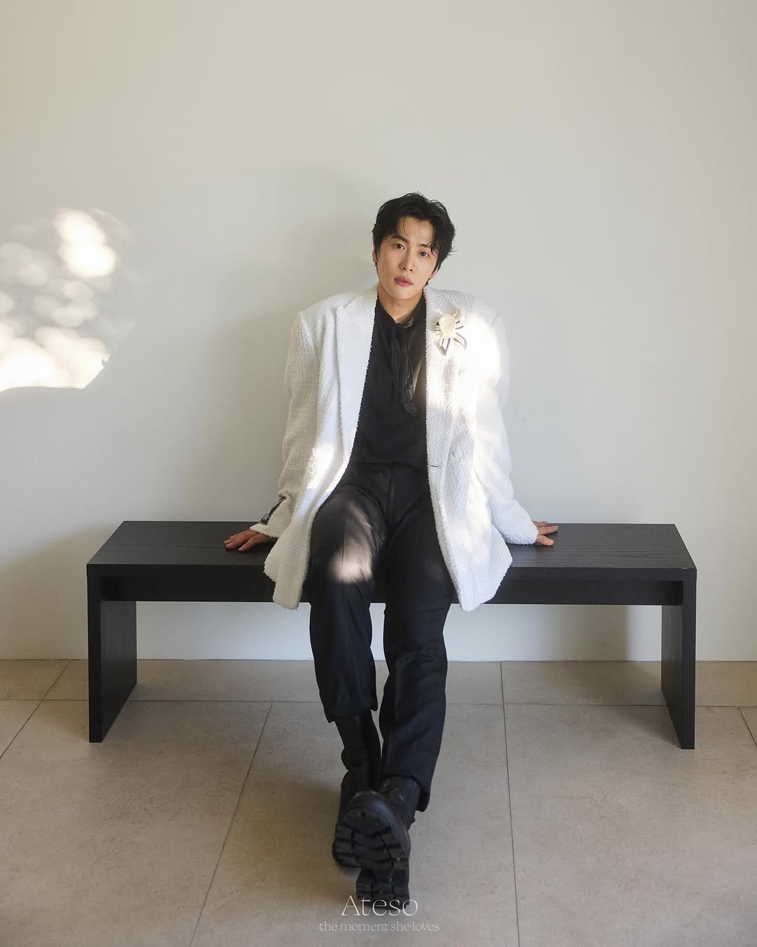 【フォト】KOYOTEシンジが惚れたのも納得…！ 予備新郎ムン・ウォン、モデル並みのウェディングショット