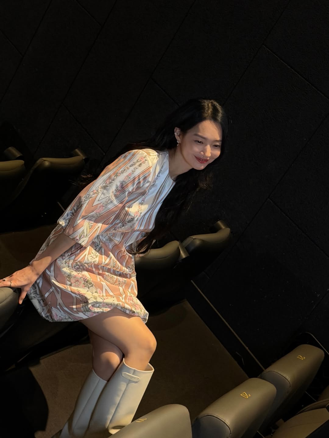 シン・ミナ、映画館でも輝く清純な美しさ…映画『瞳』に期待大