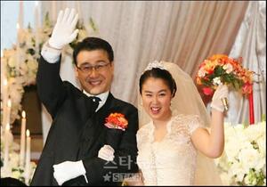 【フォト】多彩な祝賀行事が花添えたイ・ジェウンの結婚式