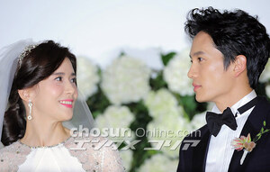 【フォト】チソン＆イ・ボヨン「きょう結婚します！」