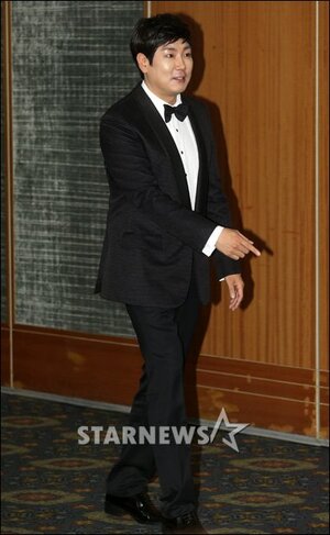 【フォト】チョ・ジヌン「きょう結婚します！」