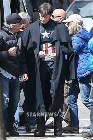 【フォト】ソウルで映画撮影に臨むクリス・エヴァンス