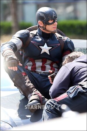 【フォト】ソウルで映画撮影に臨むクリス・エヴァンス
