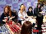 【フォト】誠信女子大を訪れたSISTARソユ＆ヒョリン