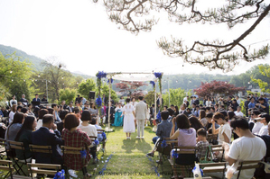 【フォト】ポン・テギュ＆ハシシ・パク結婚式の写真公開