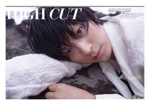 【フォト】カン・ドンウォン、幻想的な表紙・グラビア＝「HIGH CUT」