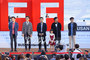 【フォト】釜山映画祭であいさつする『南漢山城』メーンキャスト