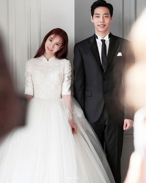 【フォト】「4月結婚」元ASジョンア＆プロバスケ選手ウエディング写真公開