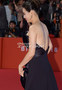 【フォト】イ・ハニ、肩出しドレスが上品＝釜山映画祭