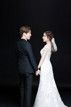 【フォト】11月結婚カン・ミヨン＆ファン・バウル、幸せウエディング写真公開