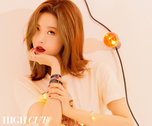 【フォト】ソンミのまばゆい輝き＝「HIGH CUT」