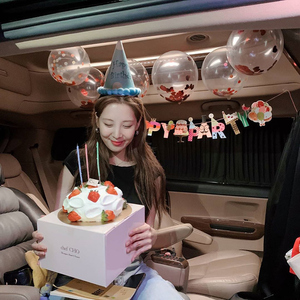 少女時代の「末っ子」ソヒョンも数え年30歳 「幸せな誕生日」