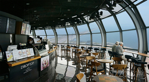 海を眺めながらティータイムを楽しめる韓国各地のカフェ4選