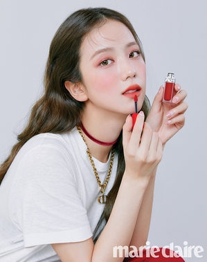 【フォト】BLACKPINKジス、魅惑的な美しさ＝「marie claire」