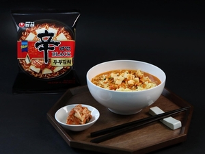 韓国人が好きな味! 農心、「辛ラーメンブラック豆腐キムチ」袋麺発売