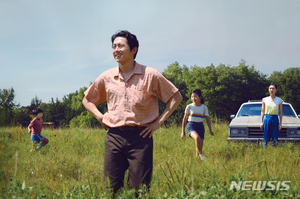 ユン・ヨジョン&ハン・イェリら出演『ミナリ』、英紙が選ぶ今年最高の米国映画に