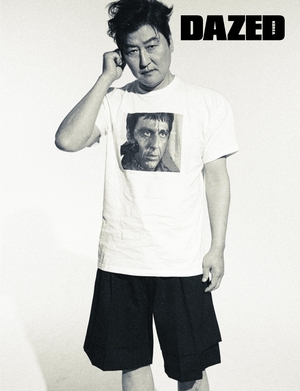 【フォト】ソン・ガンホ、25年の俳優人生で初の単独ファッショングラビア＝「DAZED」