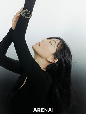 【フォト】キム・ソヨン、飾り気なく清楚な魅力のグラビア