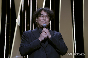 ポン・ジュノ監督、韓国語で開幕宣言 「シナリオ書いて来た」=カンヌ映画祭