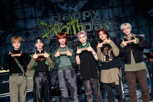 JYPエンタの6人組バンドがデビュー「Z世代の抱負示す」
