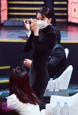 【フォト】ナムグン・ミン＆イ・ジュノら、MBC演技大賞レッドカーペット・イベントに出席