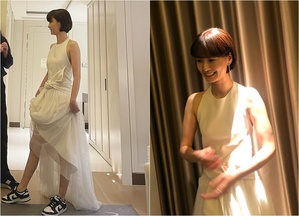 チョン・ユミ、スリムな純白ウエディングドレス姿公開…スニーカーはなぜ?