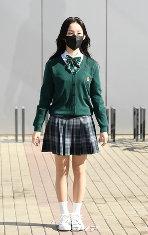 【フォト】『今、私たちの学校は…』主演陣、バラエティー収録のため出勤