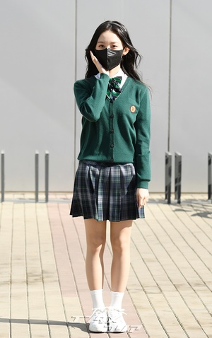 【フォト】『今、私たちの学校は…』主演陣、バラエティー収録のため出勤